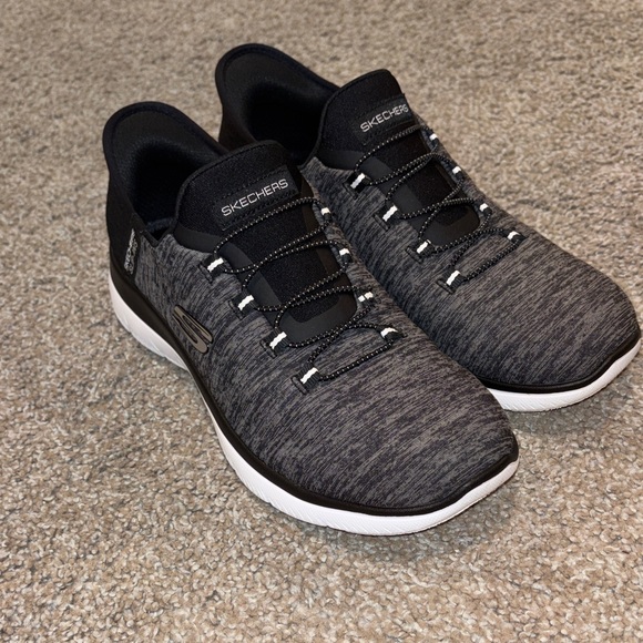 Women’s Skechers slip-ons sz 7.5 - Picture 7 of 7